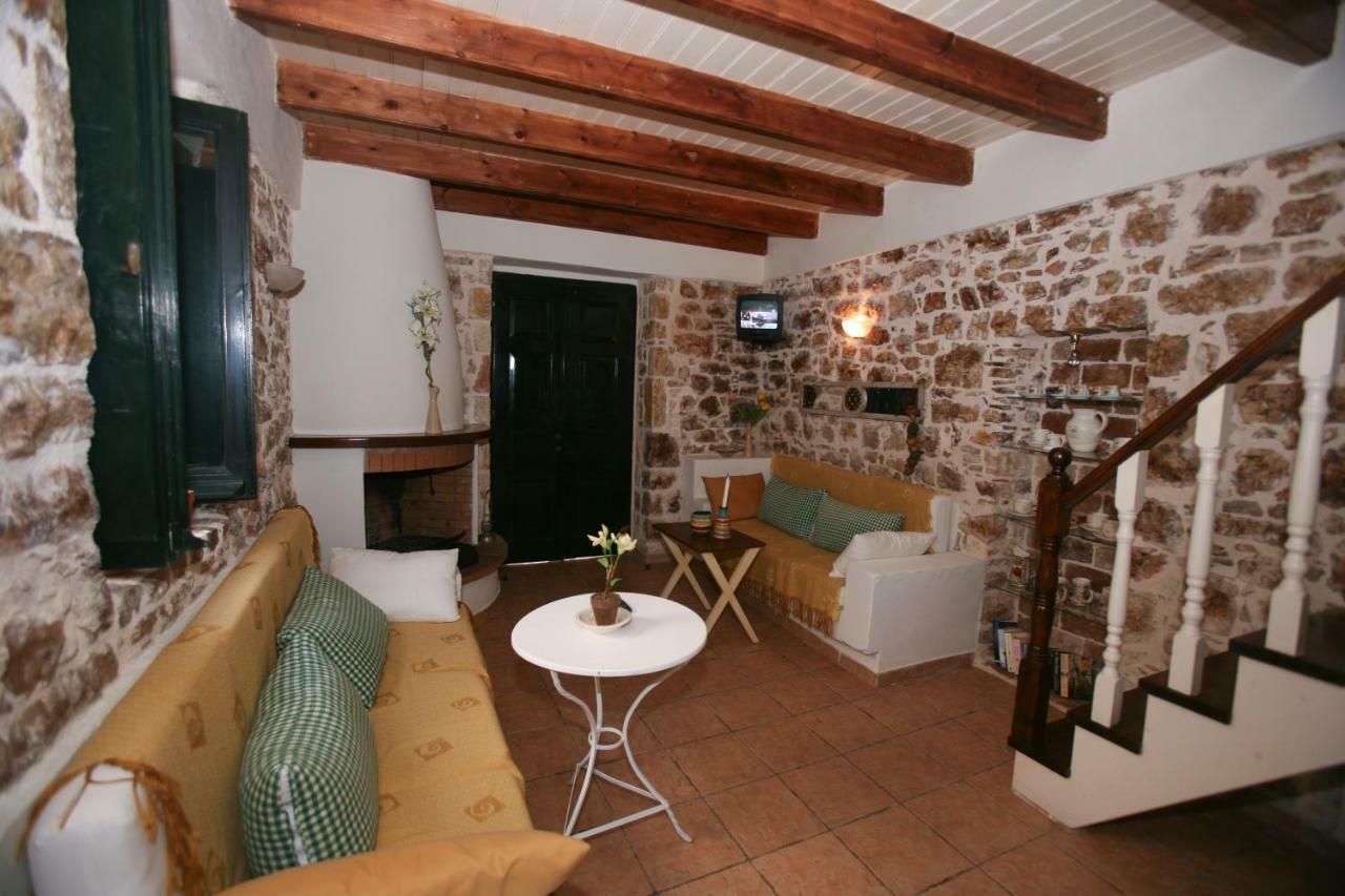 Christina'S Stone Cottage كاسيوبي المظهر الخارجي الصورة